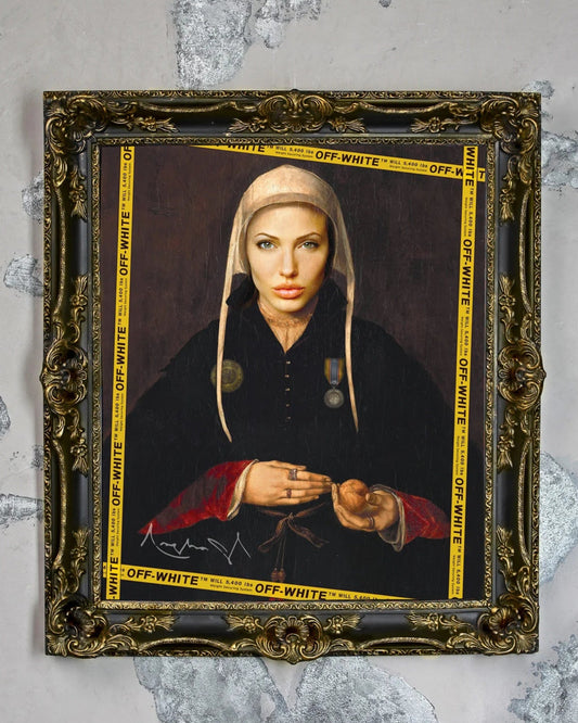 “Angelina Jolie O/W”