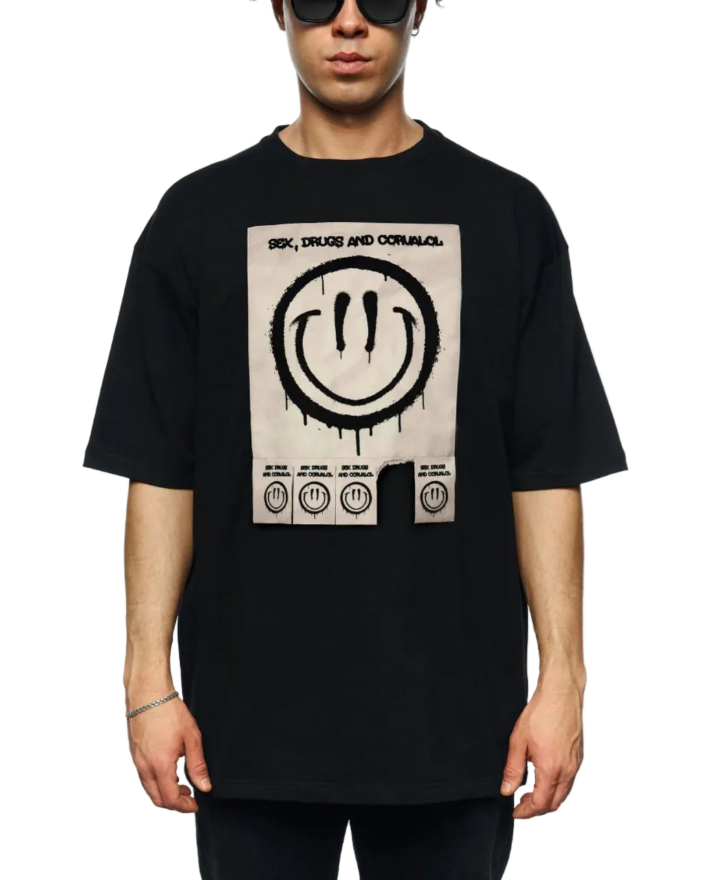 T-shirt “SMILE” Black