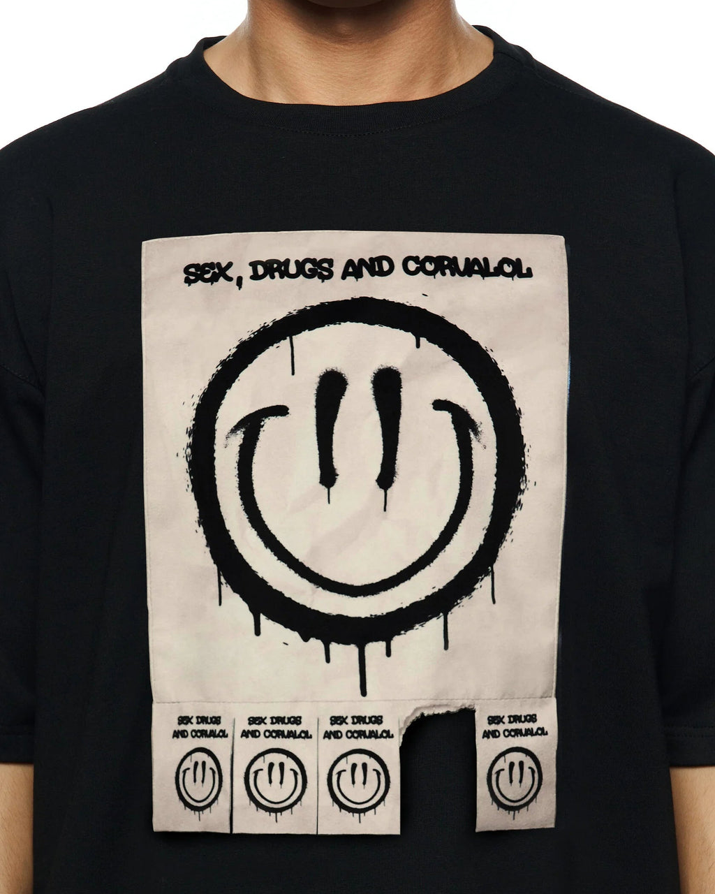 T-shirt “SMILE” Black