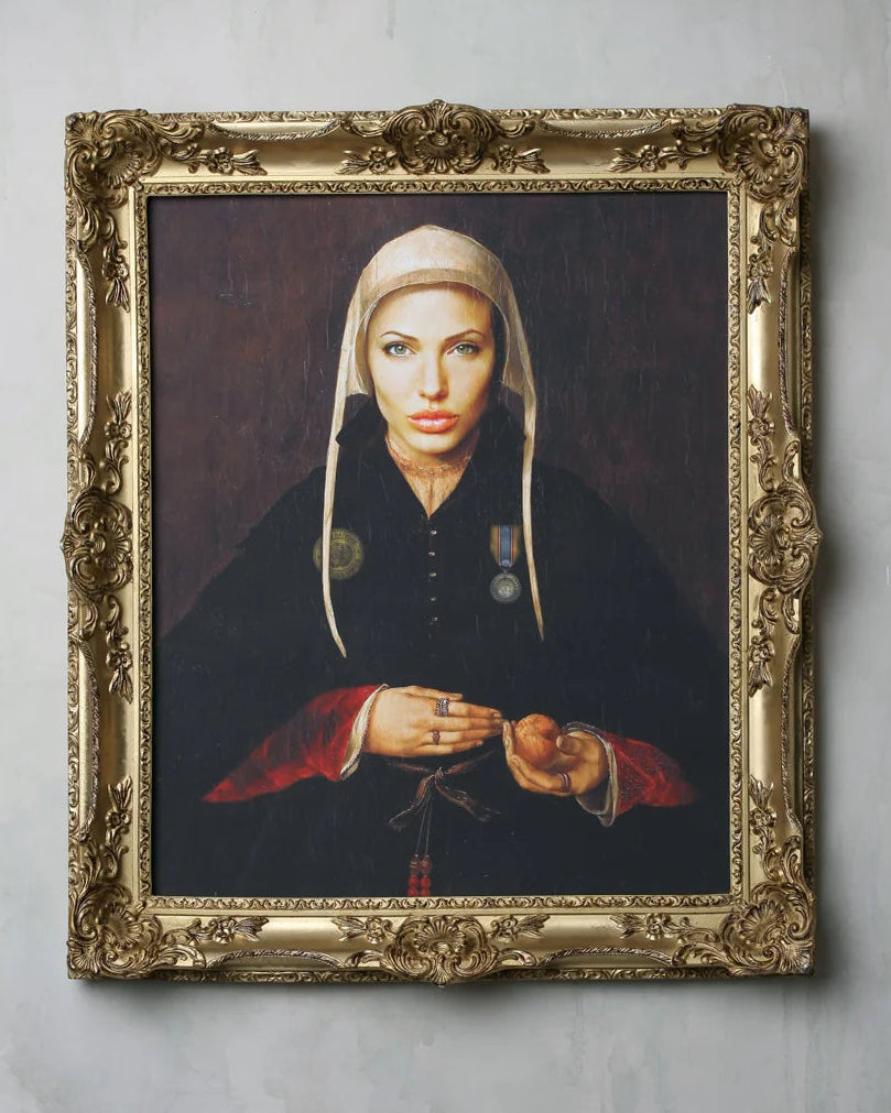 “Angelina Jolie”